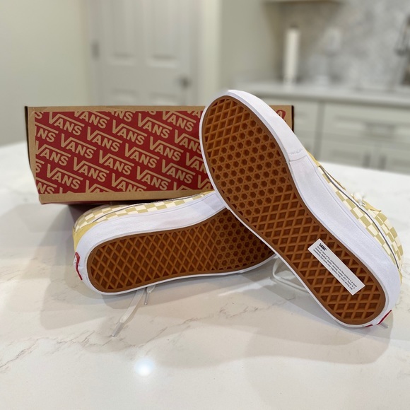 Sk8-Hi Pro Checkerboard Vans - Picture 11 of 12